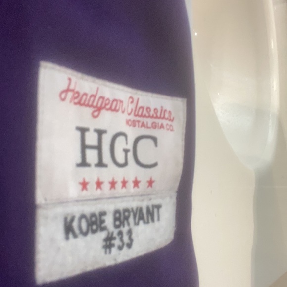 Kobe Bryant tha Man at Tha throne right under M.JONE OF THA GREATEST WE’VE SEEN. - Picture 8 of 9